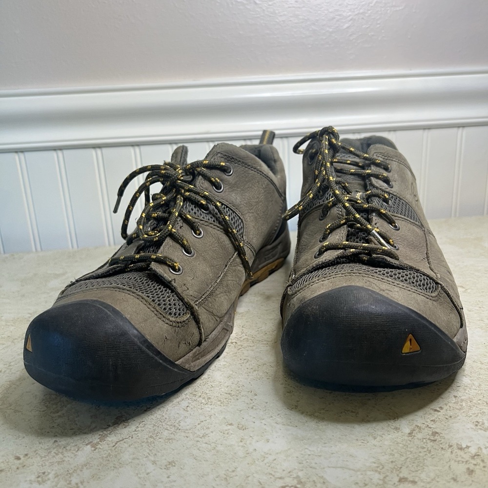 KEEN Men's Voyageur Low Hiking‎ Shoes Size 13 Earthy Nubuck & Breathable Mesh - Picture 4 of 8